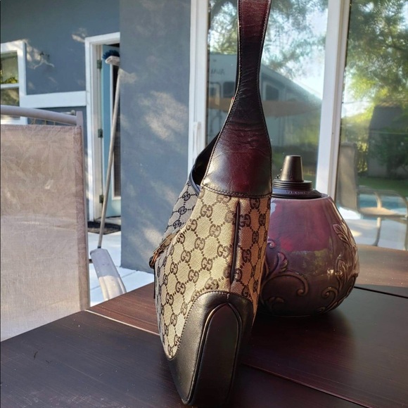 Gucci canvas shoulder bag SOLD to TRADESY - Picture 3 of 8